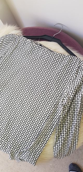 Top Zara dibujo geométrico 