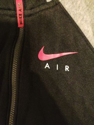 Sudadera Nike Air con cremallera y gorro talla M -