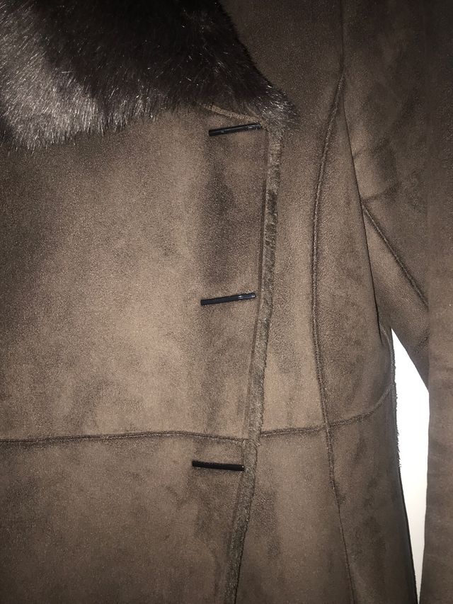 Abrigo de ante con piel vuelta marca Salsa