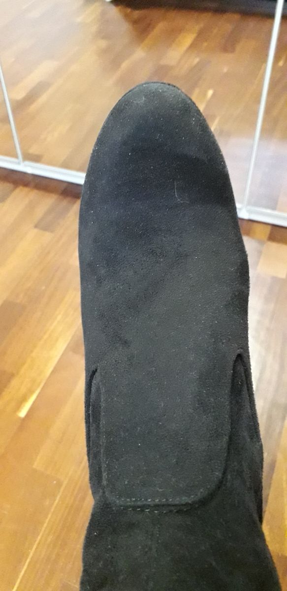 Stivali sopra il ginocchio scamosciati