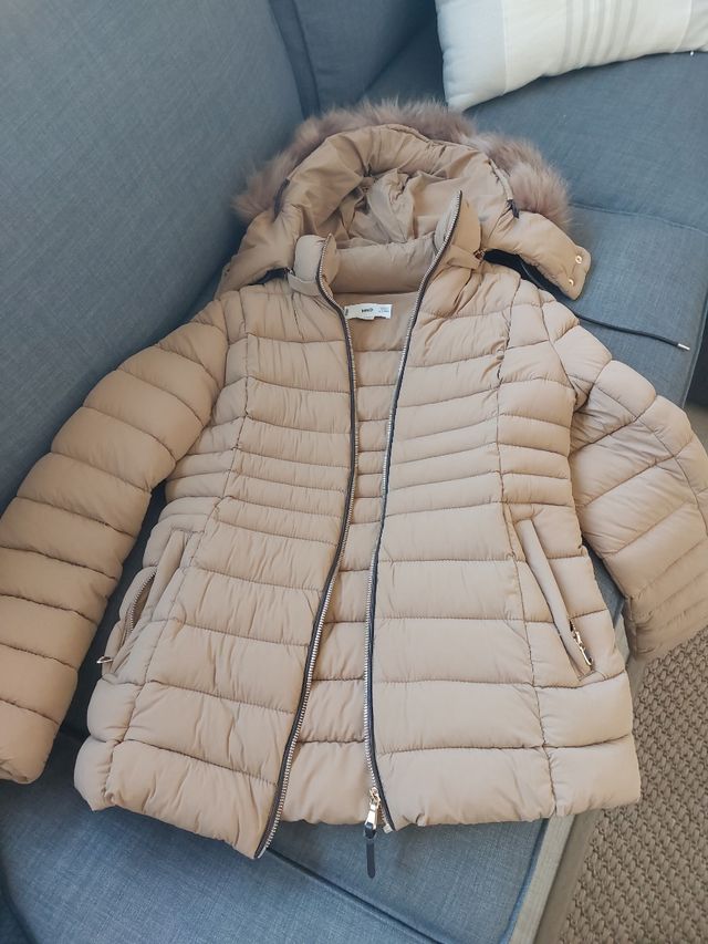 Abrigo de mango nuevo