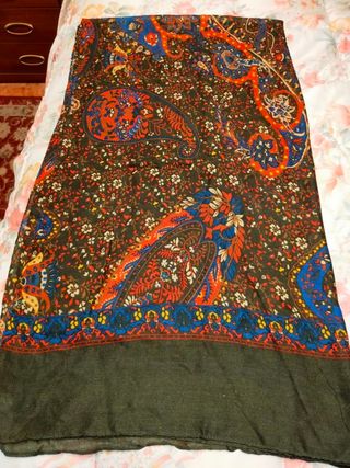 Pasmina / fular estampada mujer, nueva a estrenar