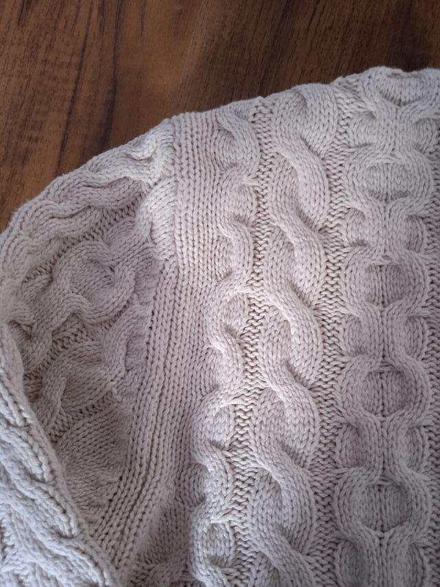 (B2.11b) Jersey PULL_BEAR 13-14 años