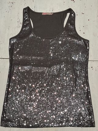 Camiseta de lentejuelas, Saint Tropez