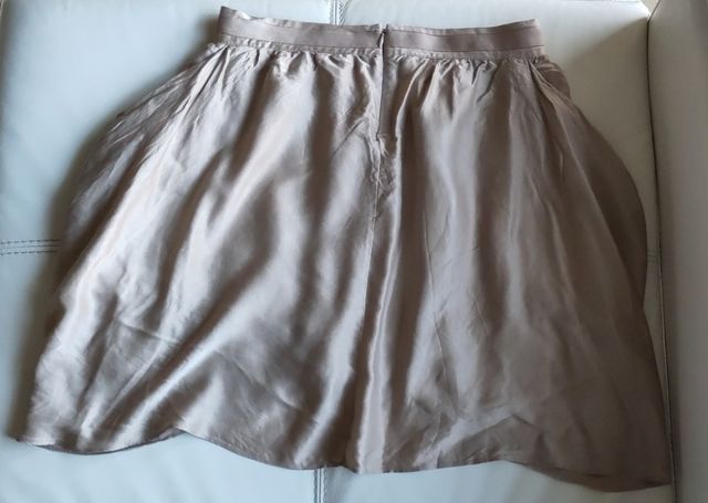 Falda de seda dorada mate Massimo Dutti ideal fies