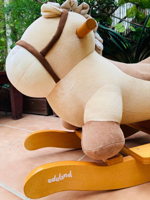 Caballito balancín Eduland