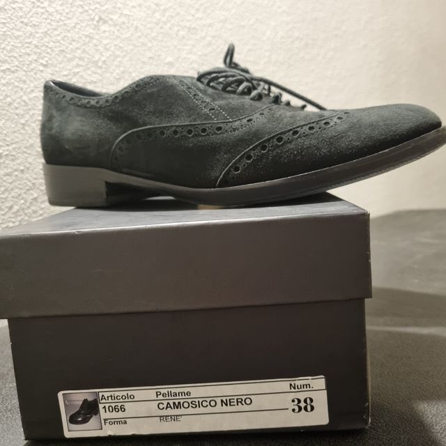 Francesine stringate camoscio nero