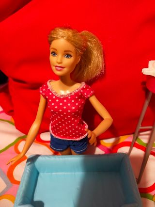 Barbie y sus perritos