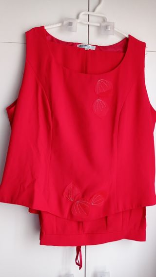 Conjunto pantalón, blusa sin mangas y cubre camisa
