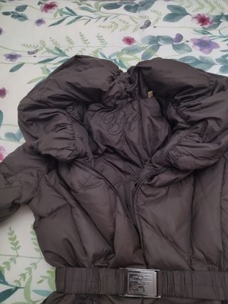 CAZADORA/PLUMAS/ABRIGO DE PEDRO DEL HIERRO