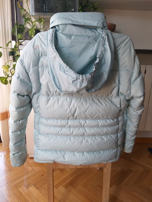 Plumas mujer. Azul claro.