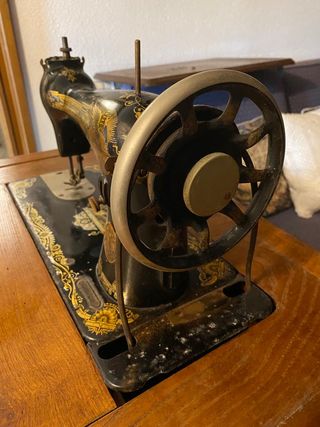 MAQUINA DE COSER ANTIGUA SINGER AÑO 1918