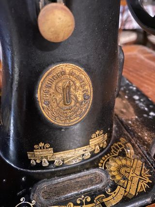 MAQUINA DE COSER ANTIGUA SINGER AÑO 1918