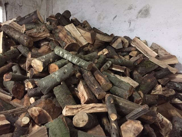 Si vende faggio secco per canna fumaria