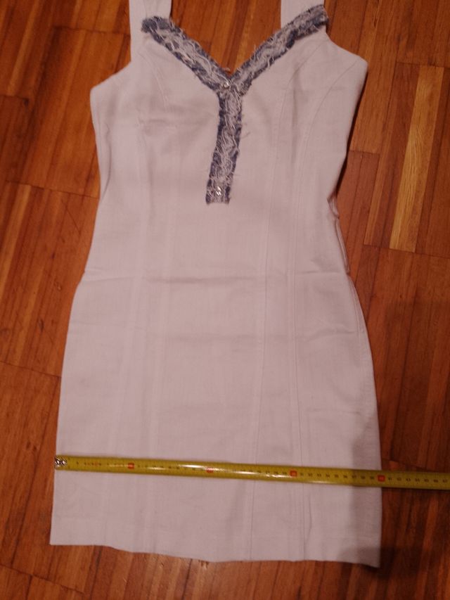 Mini vestido