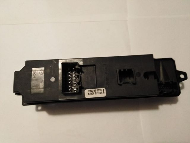 Botonera elevalunas  Mazda