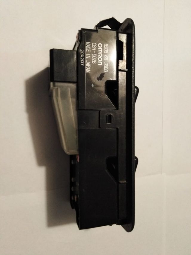 Botonera elevalunas  Mazda