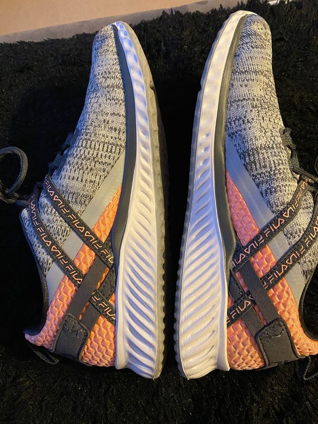 Zapatillas Fila Running Amortiguación COMO NUEVAS