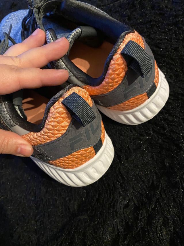 Zapatillas Fila Running Amortiguación COMO NUEVAS