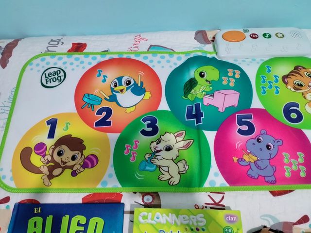 Lote de juguetes y libros bebé - niño