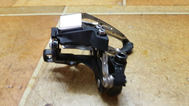 Deragliatore Shimano Deore per doppia