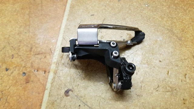 Deragliatore Shimano Deore per doppia