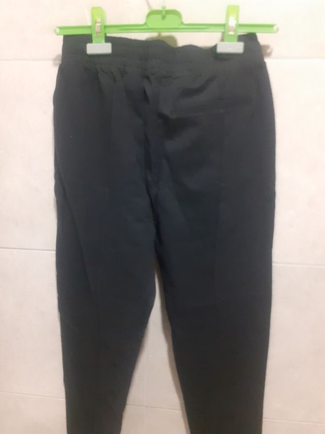 pantalón deportivo nuevo