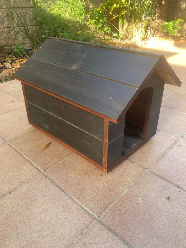 Caseta perro