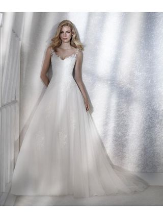 Vestido de novia *PRECIO POR PRIVADO*