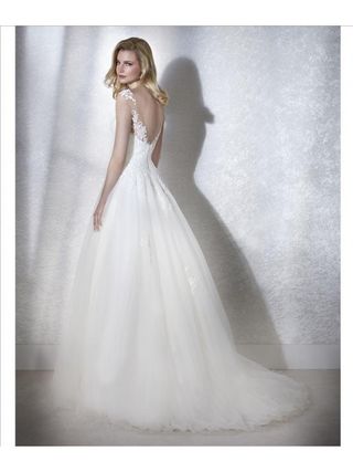 Vestido de novia *PRECIO POR PRIVADO*