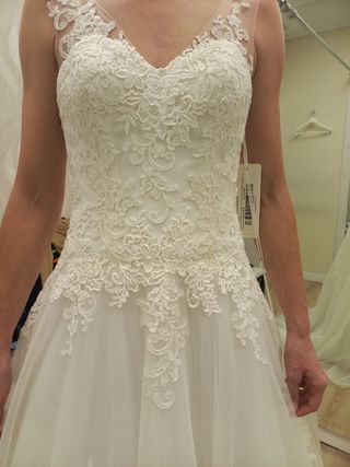 Vestido de novia *PRECIO POR PRIVADO*