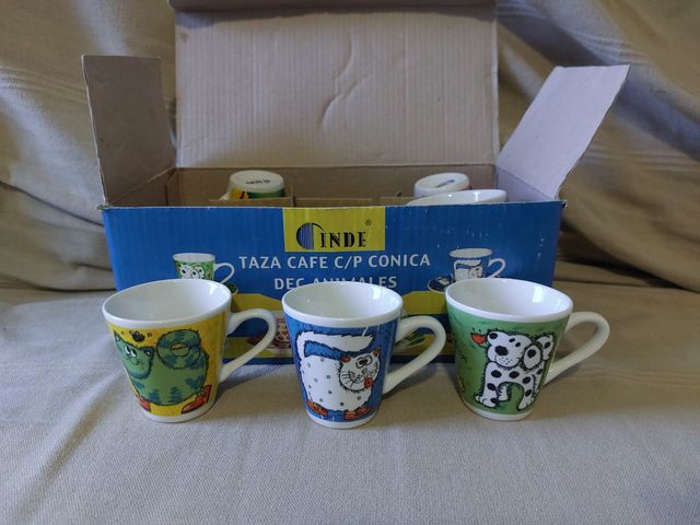 Juego de tazas de café animales