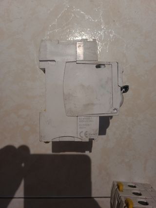 INTERRUPTOR/DIFERENCIAL S.E.