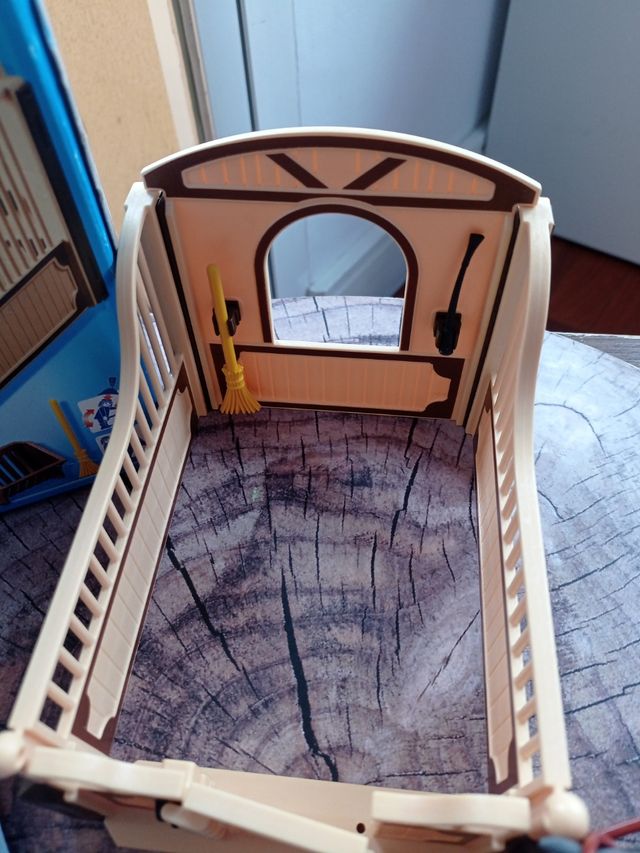 playmobil 5110 establo y jockey