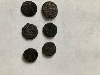 Lote E10 6 monedas romanas