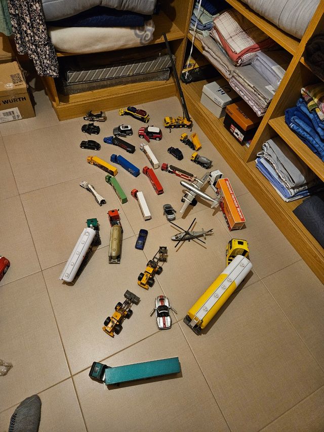 Os veículos são vendidos em uma escala?