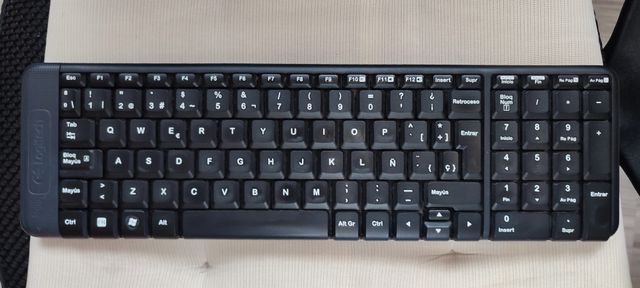 Teclado + raton Logitech