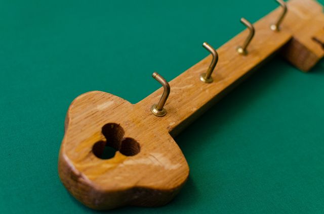 Cuelga llaves de madera