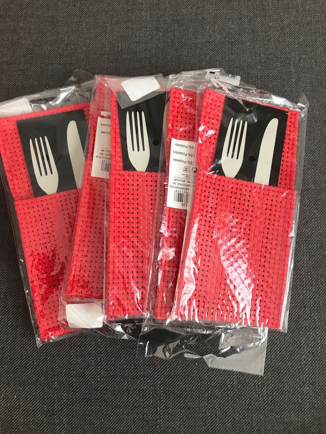 5 porta cubiertos nuevos