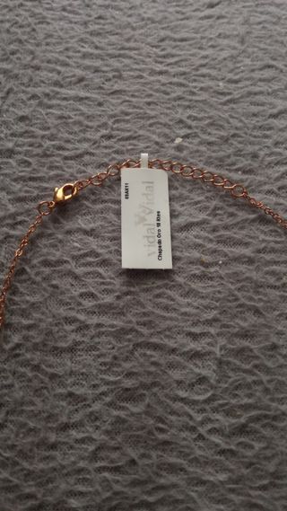 collar corto 
