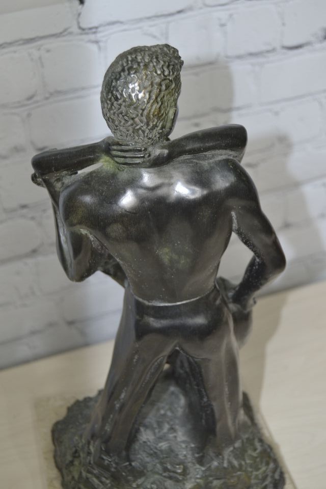 Bellissima scultura in bronzo di Casa Urregui