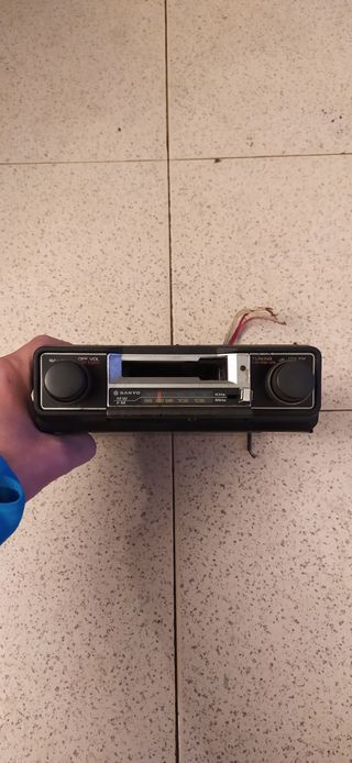 Auto radio cassette Sanyo FT 4008N...Vintage