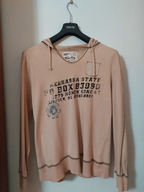 Felpa beige leggera con cappuccio