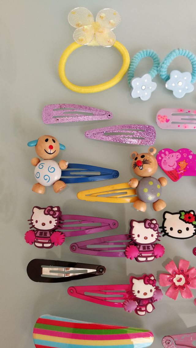 Set di 23 fermagli ed elastici per capelli bambina