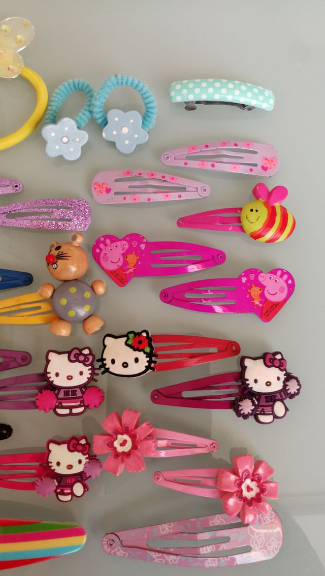 Set di 23 fermagli ed elastici per capelli bambina
