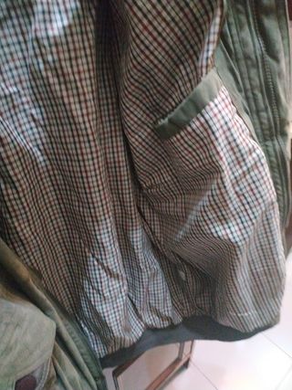 chaqueta verdosa