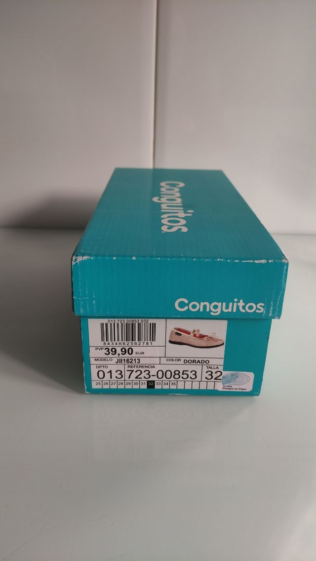 Manoletinas Conguitos en dorado brillante número32