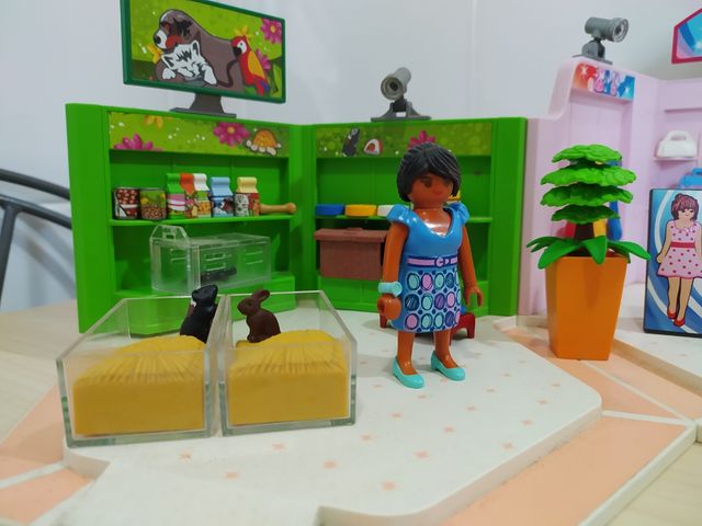REBAJADO Playmobil City Life 9078