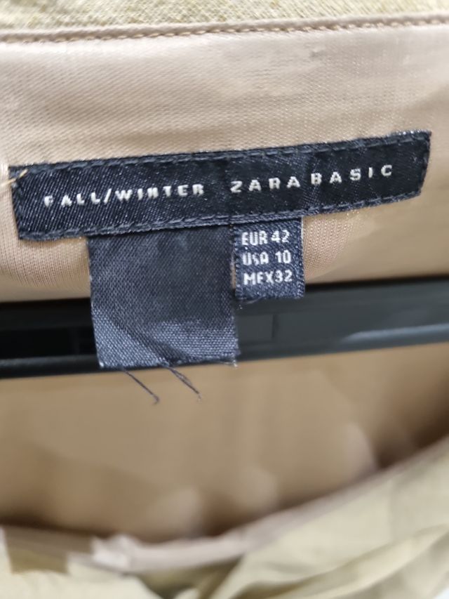 Vestido Zara sin magas color Beige talla 42