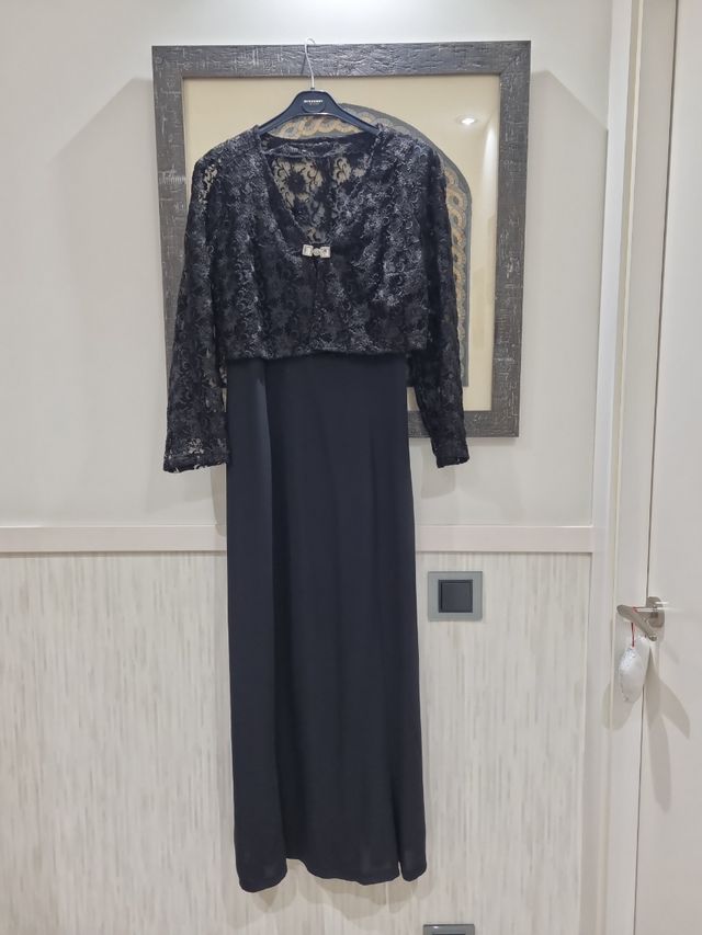 Vestido noche negro con rebeca en blonda  talla M